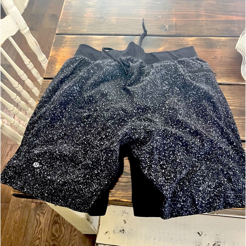 Lululemon T.H.E. Short *Luxtreme Liner 9"